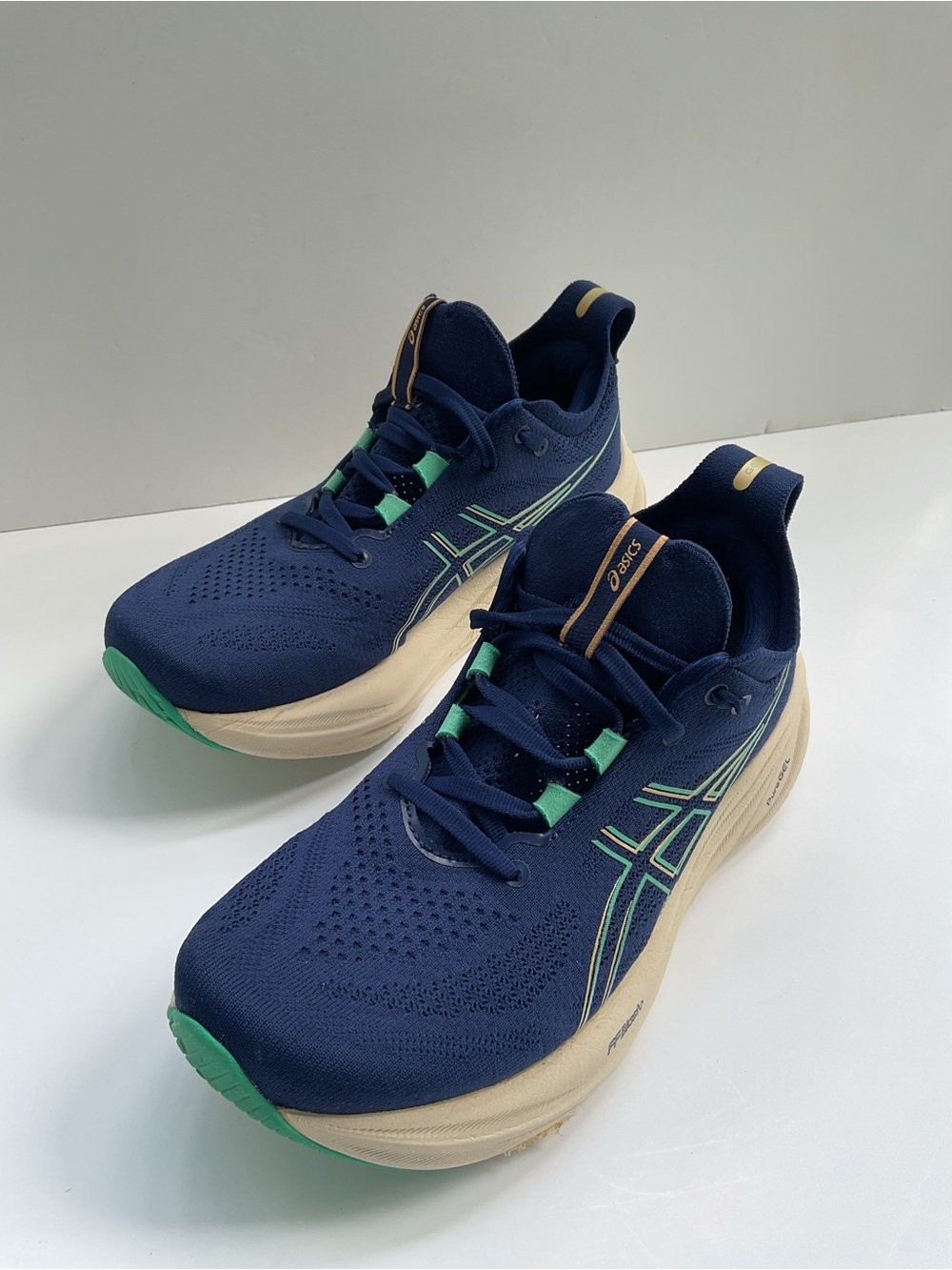 ASICS Gel-Nimbus 26 Women’s 7.5 Navy Running Shoes - Picture 4 of 12